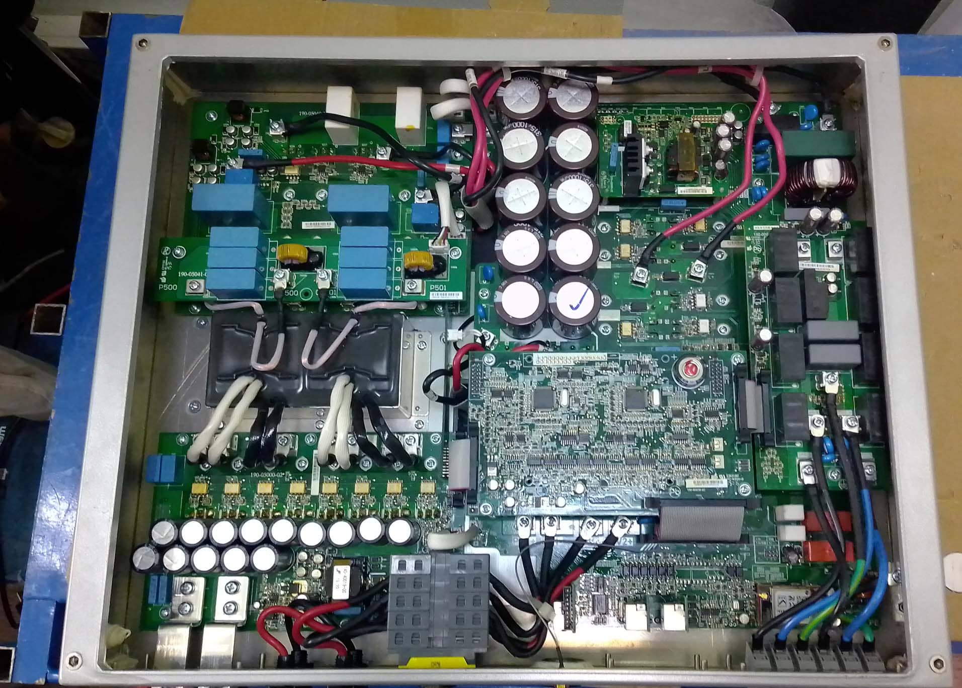 Ремонт инвертора Goodwe GW5048D-NS